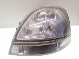 Renault Master II Lampa przednia 8200163516E