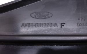 Ford Focus Другая деталь дна AV61R11779AF