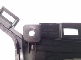 Ford C-MAX II Radion/GPS-laitteen pääyksikön kehys AM5118835ABW