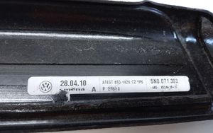 Volkswagen Tiguan Copertura del rivestimento del sottoporta anteriore 5N0071303