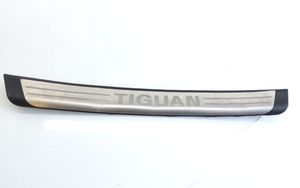 Volkswagen Tiguan Rivestimento anteriore minigonna laterale 5N0071303