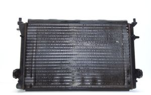 Audi A3 S3 8P Dzesēšanas šķidruma radiators 1K0121251P