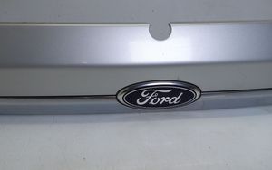 Ford Fiesta Takaluukun koristelista 8A61A43404