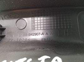 Ford Fiesta Boczek / Tapicerka boczna bagażnika D1BBB42907A