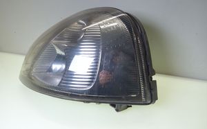 Renault Master II Lampa przednia 8200163516