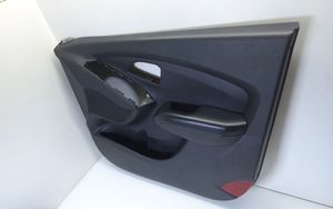 Hyundai ix35 Boczki / Poszycie drzwi przednich 827422S000