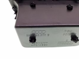 Audi A4 S4 B8 8K Panelės stalčiuko/lentinėlės paklotėlis 8K0863300B