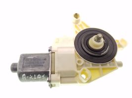 Mercedes-Benz A W176 Motorino alzacristalli della portiera anteriore A2469065200