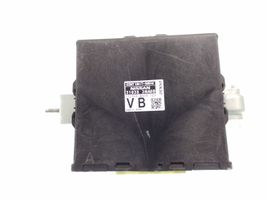 Nissan Leaf I (ZE0) Module de contrôle de boîte de vitesses ECU 310383NA0B