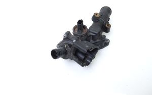 Mercedes-Benz A W176 Termostaatin kotelo 110609813R