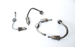 Opel Astra H Tuyau d'alimentation conduite de carburant 