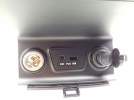 Hyundai ix35 iPod-pistoke 846222Y000