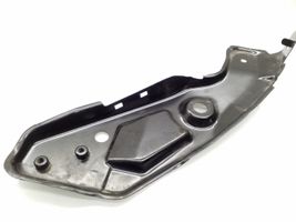 Seat Leon (5F) Jäähdyttimen kehyksen suojapaneelin kiinnike 5F0806929