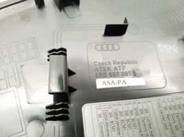 Audi A5 8T 8F Rivestimento estremità laterale del cruscotto 8R0857085B