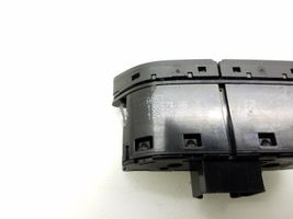 Ford Focus Bouton de dégivrage pare-brise AM5T18K574AB