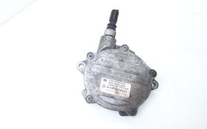 Mercedes-Benz A W169 Alipainepumppu A6402300365