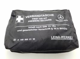 Mercedes-Benz A W169 Ensiapupakkaus A1698600150