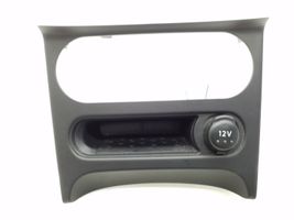 Nissan Qashqai Console centrale, commande chauffage/clim 27570BR00A