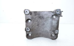 Honda CR-V A/C compressor mount bracket 