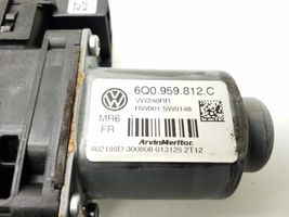 Volkswagen Cross Polo Takaoven ikkunan nostomoottori 6Q0959812C