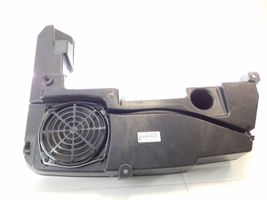 Audi A4 S4 B8 8K Enceinte subwoofer 8T8035382