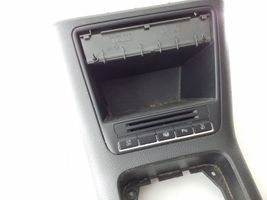 Volkswagen Tiguan Other center console (tunnel) element 5M1863487