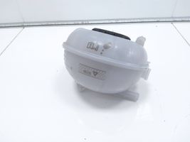 Audi Q3 F3 Vase d'expansion / réservoir de liquide de refroidissement 5q0121407m