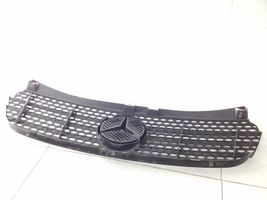 Mercedes-Benz Vito Viano W639 Rejilla superior del radiador del parachoques delantero A6398800185