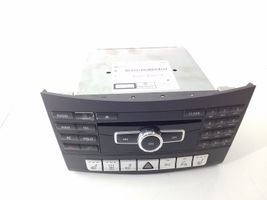 Mercedes-Benz E W212 Panel / Radioodtwarzacz CD/DVD/GPS A2129008524