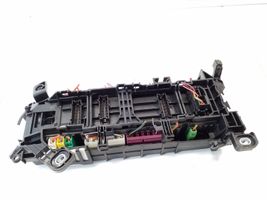 Mercedes-Benz A W176 Sulakemoduuli A2465400040