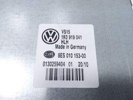 Volkswagen Jetta V Unité de contrôle à bord d'alimentation 8ES01015300