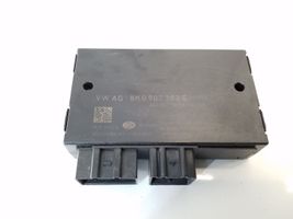 Audi A4 S4 B8 8K Vetokoukun ohjainlaite/moduuli 8K0907383E