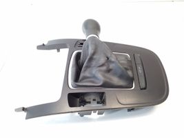 Audi A4 S4 B8 8K Rivestimento in pelle/manopola della leva del cambio 8K0864261