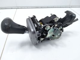 Honda CR-V Lewarek zmiany biegów / górny PA66GF45
