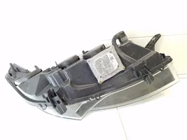 Peugeot Boxer Lampa przednia 1375102080