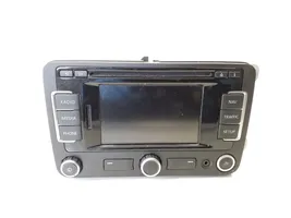 Volkswagen PASSAT B7 Unité principale radio / CD / DVD / GPS 3C0035279B