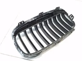 BMW 2 F45 Maskownica / Grill / Atrapa górna chłodnicy 51137379613