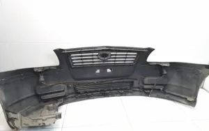 Toyota Avensis T250 Передний бампер 5211905160