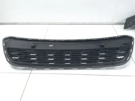 KIA Rio Maskownica / Grill / Atrapa górna chłodnicy 865611W200