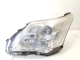 Toyota Avensis T270 Lampa przednia KOITO0514