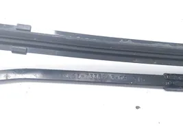 BMW 2 F45 Front wiper blade arm 61617335963