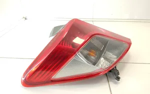 Toyota Yaris Lampa tylna 0D78