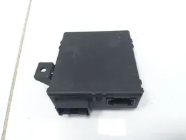 Audi A4 S4 B8 8K Gateway control module 8T0907468