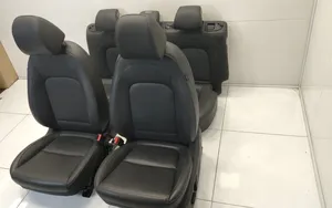 Hyundai Kona I Sėdynių komplektas 88585J3000