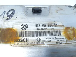 Volkswagen PASSAT B7 Engine control unit/module 038906019DM
