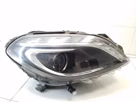 Mercedes-Benz B W246 W242 Lampa przednia A2468207261