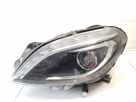 Mercedes-Benz B W246 W242 Lampa przednia A2468207161