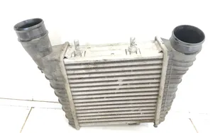 Audi A8 S8 D4 4H Chłodnica powietrza doładowującego / Intercooler 4H0145805J