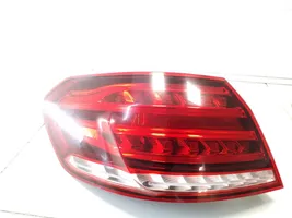 Mercedes-Benz E W212 Lampa tylna A2129060703