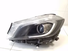 Mercedes-Benz A W176 Lampa przednia A1768201161KZ